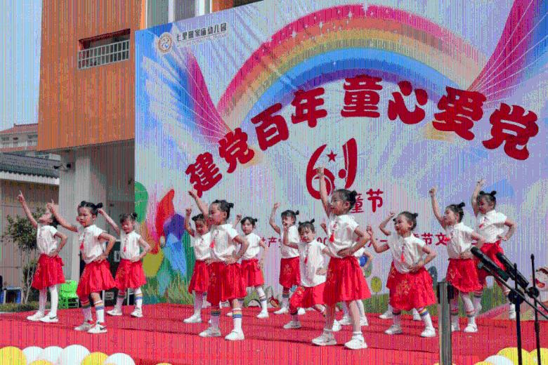 逃离诡异之林